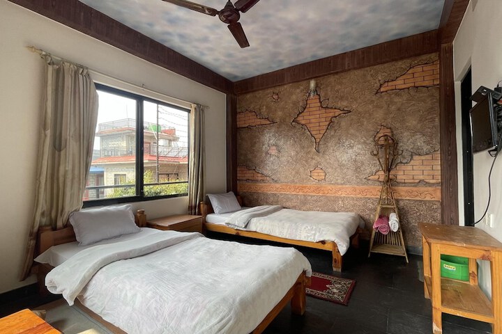 Room 20 of 49