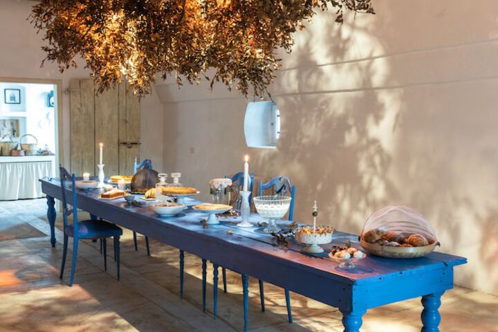 Dining 98 of 136