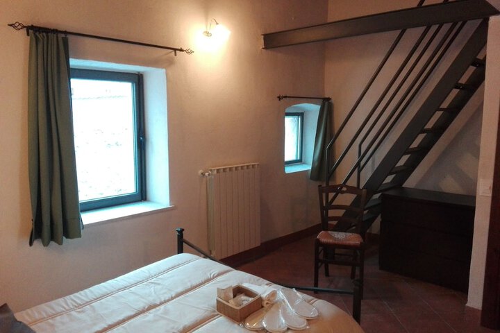 Room 28 of 114