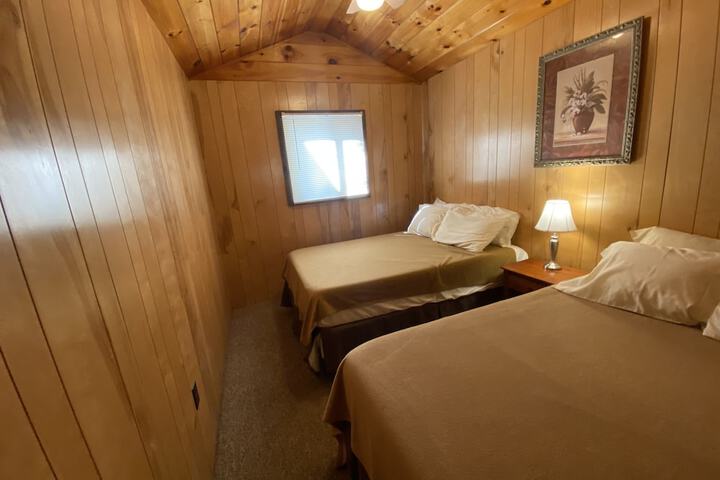 Room 48 of 342