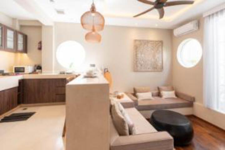 Room 4 of 22