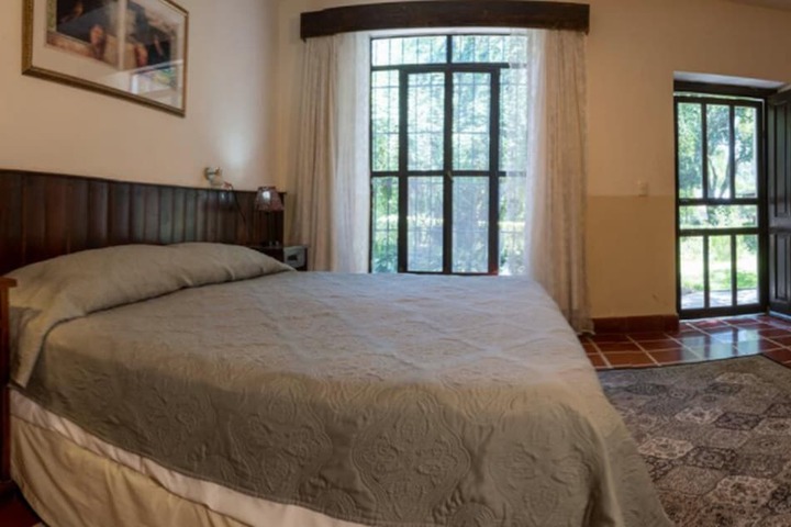 Room 14 of 34