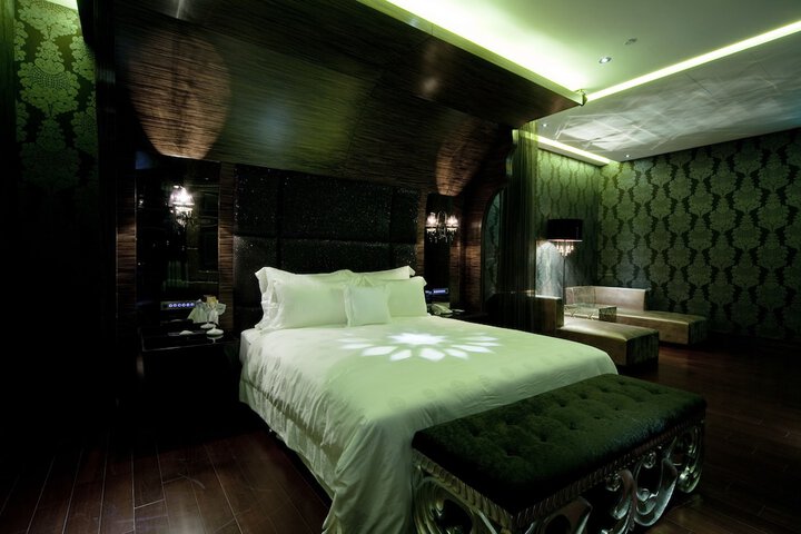 Room 21 of 57