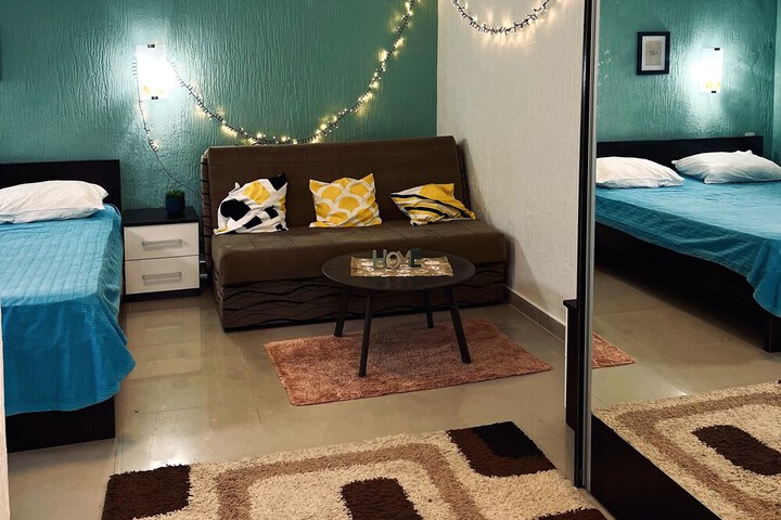 Room 33 of 97