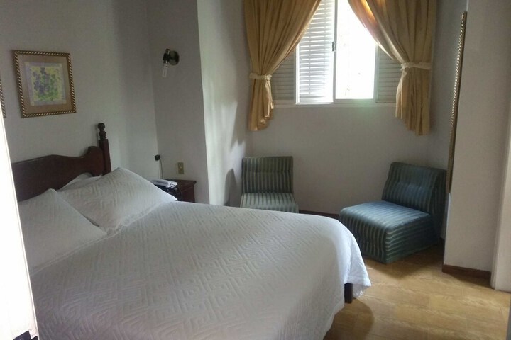 Room 10 of 45