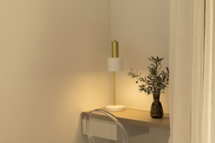 Room 11 of 37