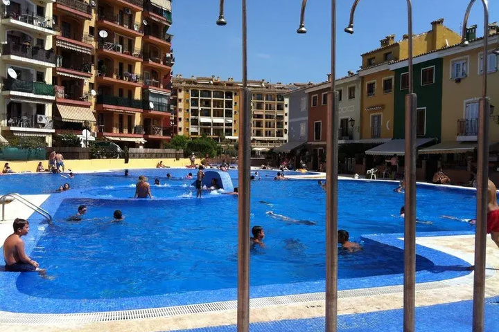 Pool 17 of 37