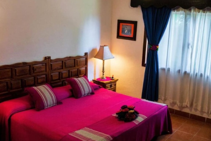 Room 13 of 53