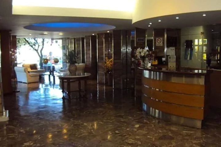 Hotel Lobby