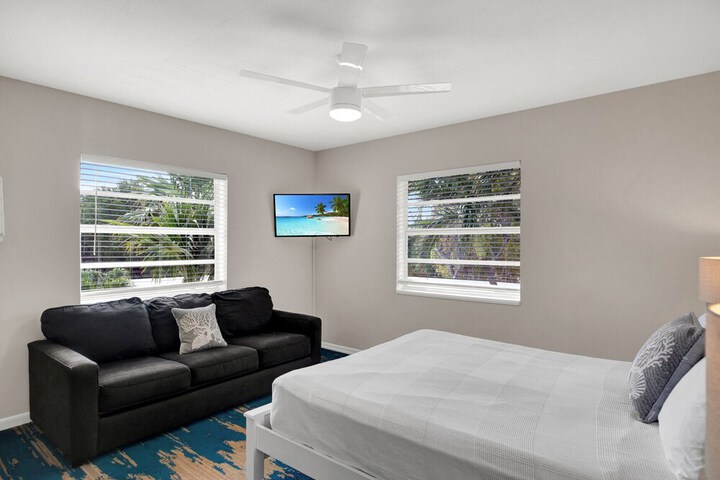 Room 107 of 209