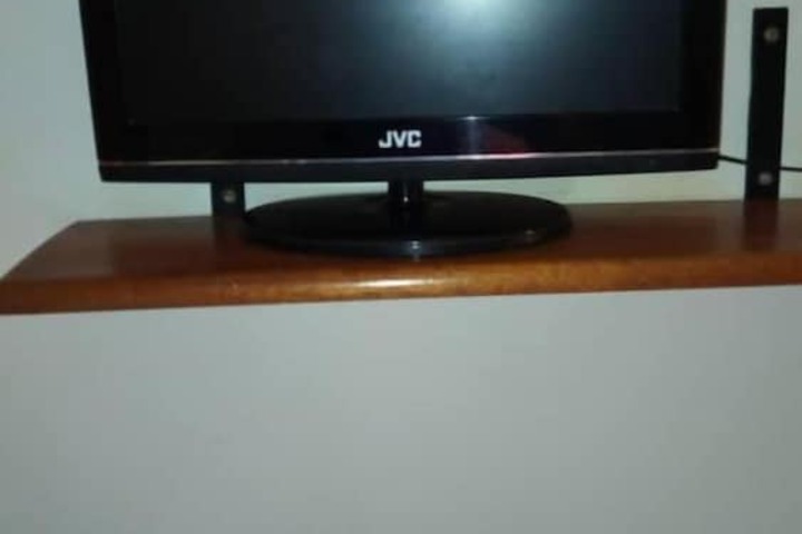 Room 10 of 27