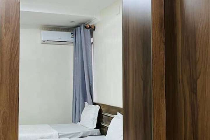 Room 12 of 57