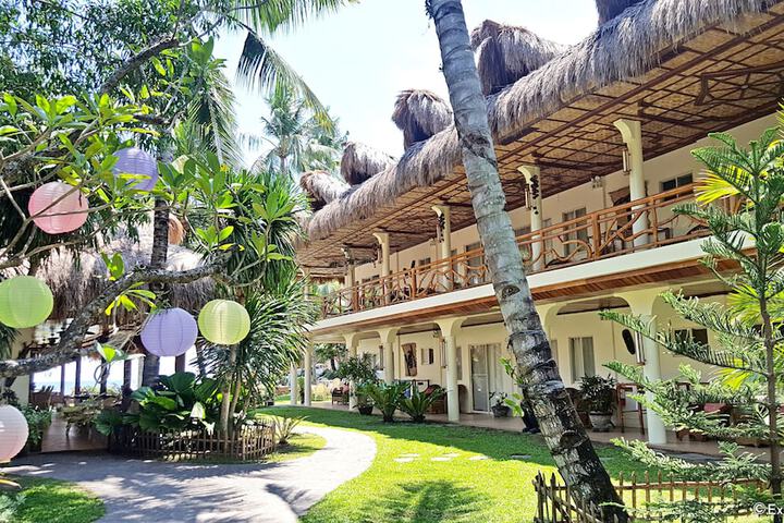 Photo of Mikes Dauin Beach Resort