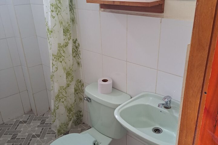 Room 18 of 25