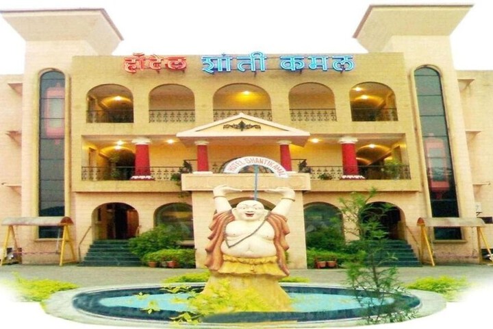 Hotel 33 of 33