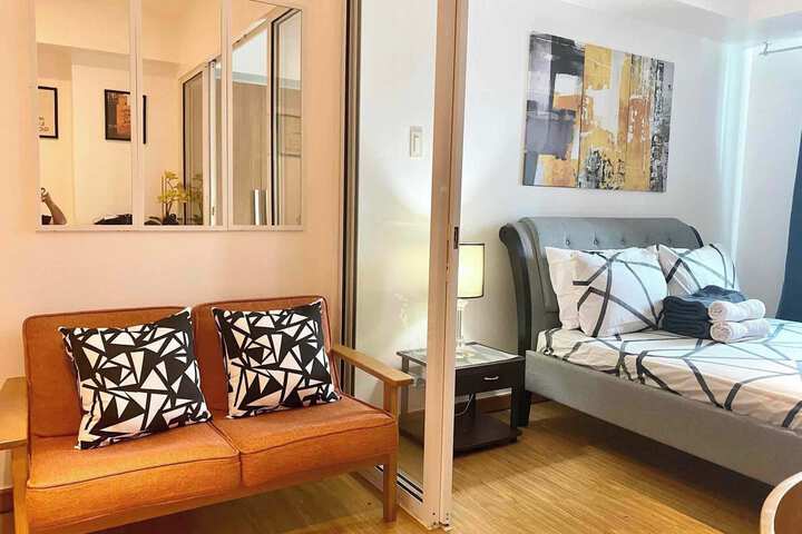 Room 15 of 15