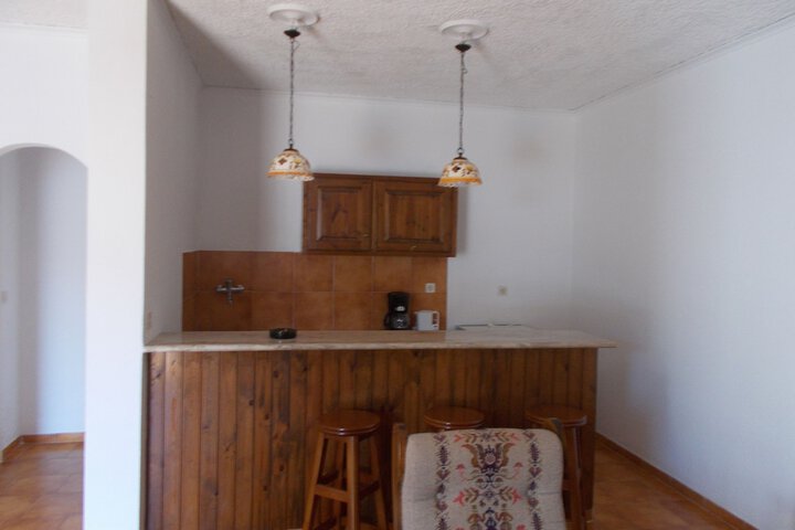 Room 8 of 15