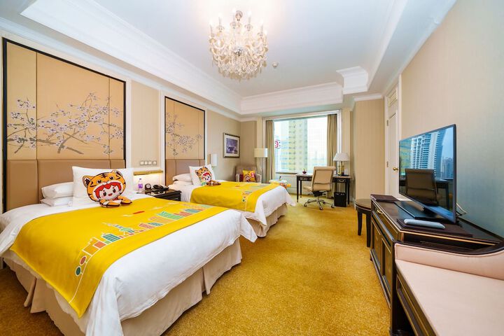 Room 100 of 229