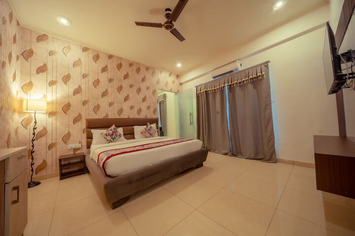 Room 25 of 48