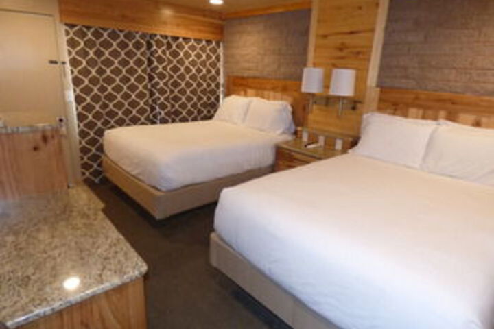 Room 20 of 35