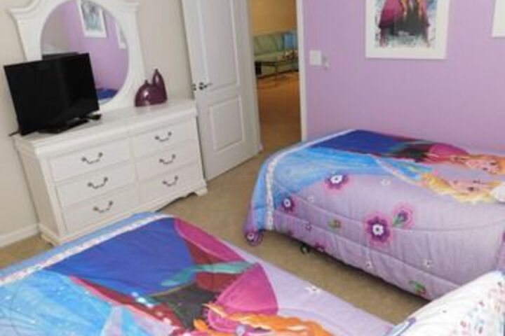 Room 17 of 48