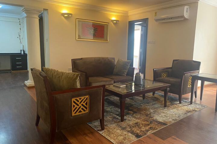Room 8 of 26