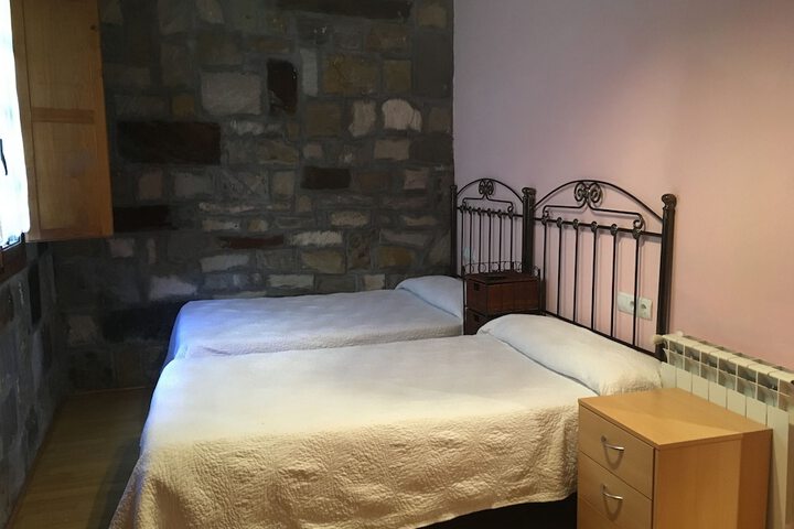 Room 9 of 63