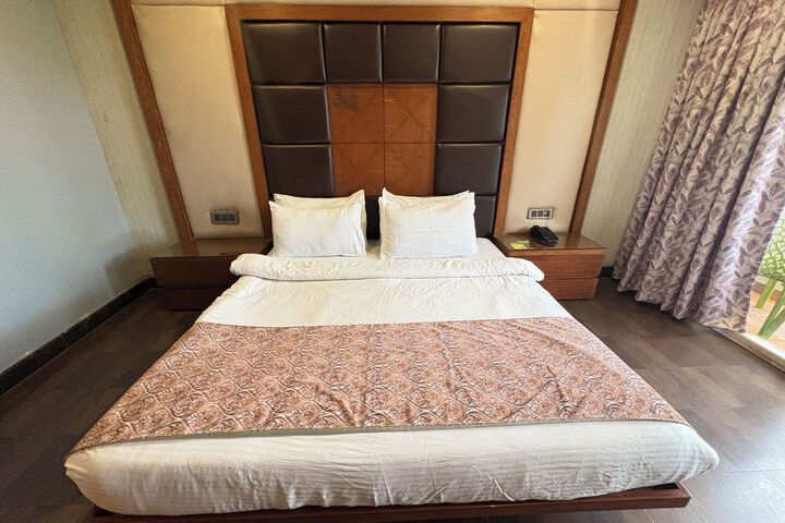 Room 55 of 65