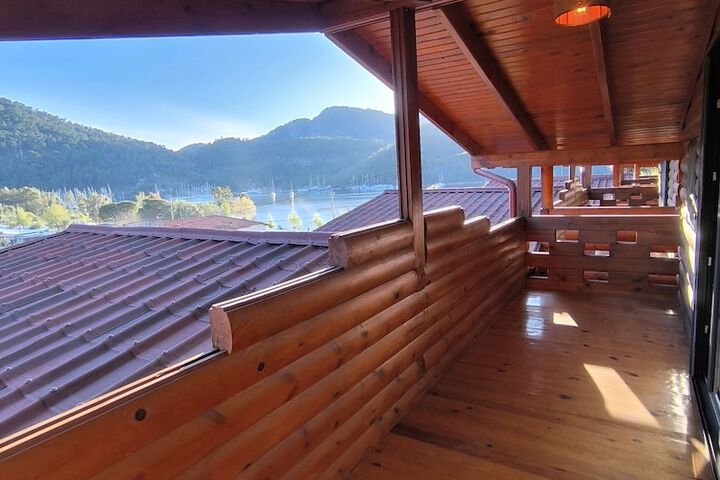Terrace/Patio 21 of 22