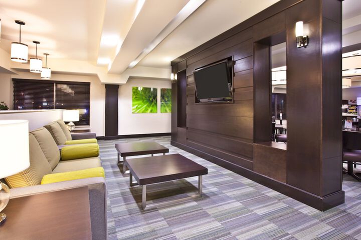 Breakfast/Coffee Service 21 of 48