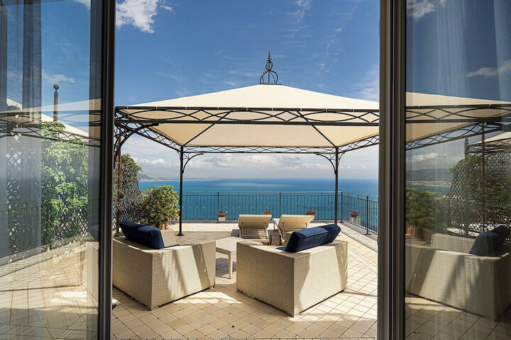 Terrace/Patio 44 of 132