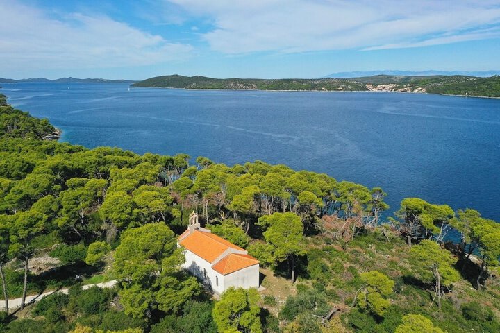 Buga Close to the Beach & Comfortable SA2