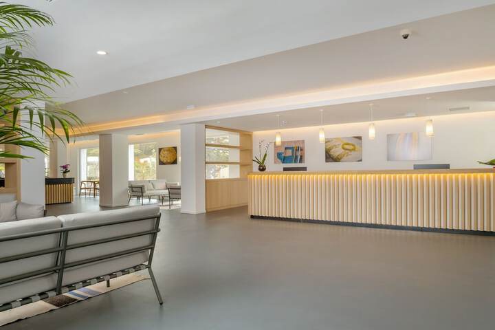 Lobby Photos