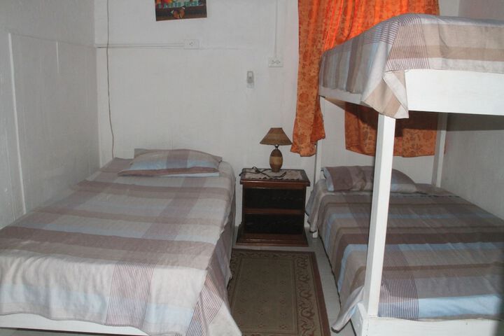 Room 3 of 20