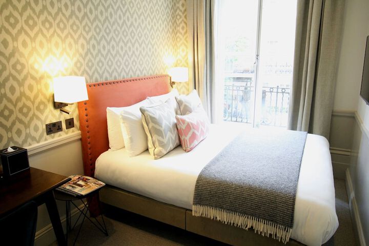 Room 17 of 79