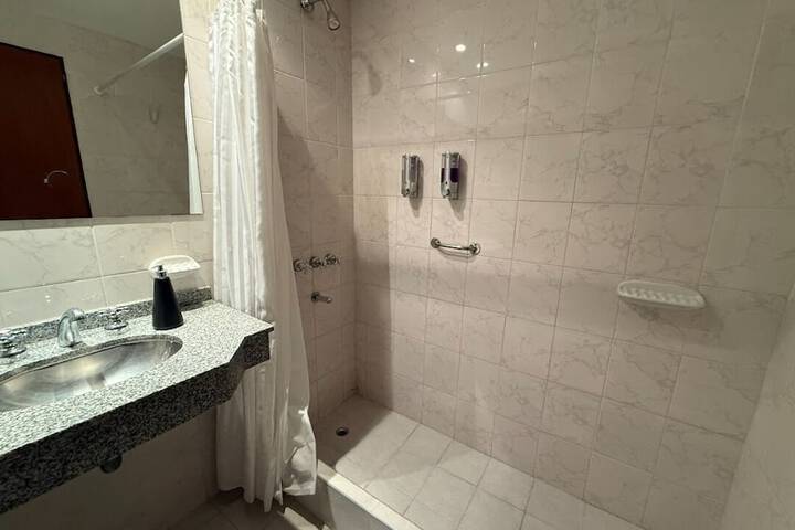 Room 4 of 46