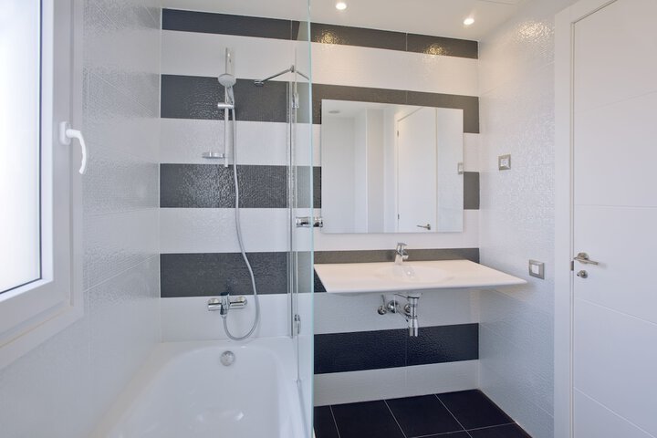 Bath Photo