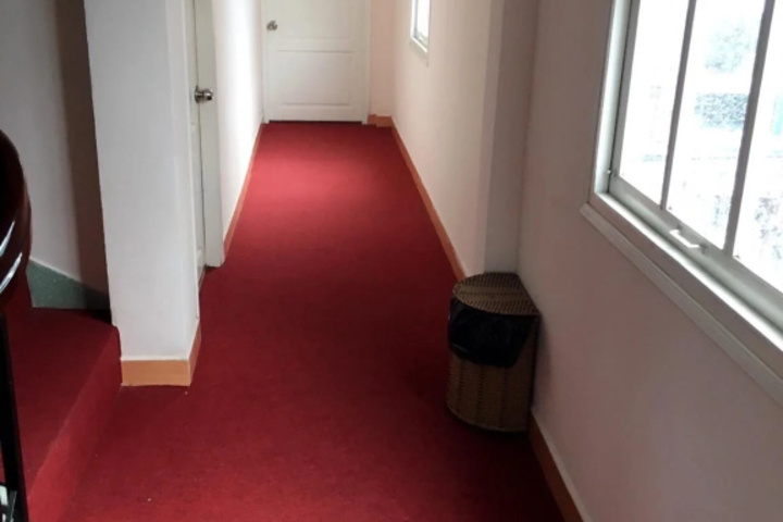 Room 12 of 15
