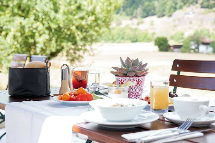 Breakfast/Coffee Service 43 of 77