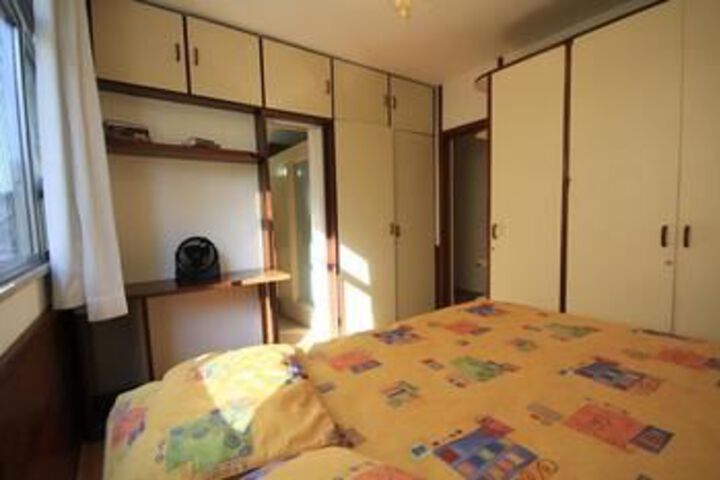 Room 15 of 34