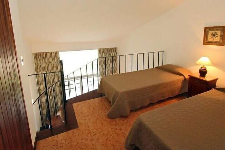 Room 92 of 166