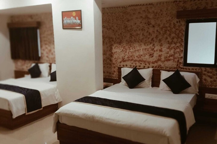 Room 6 of 20
