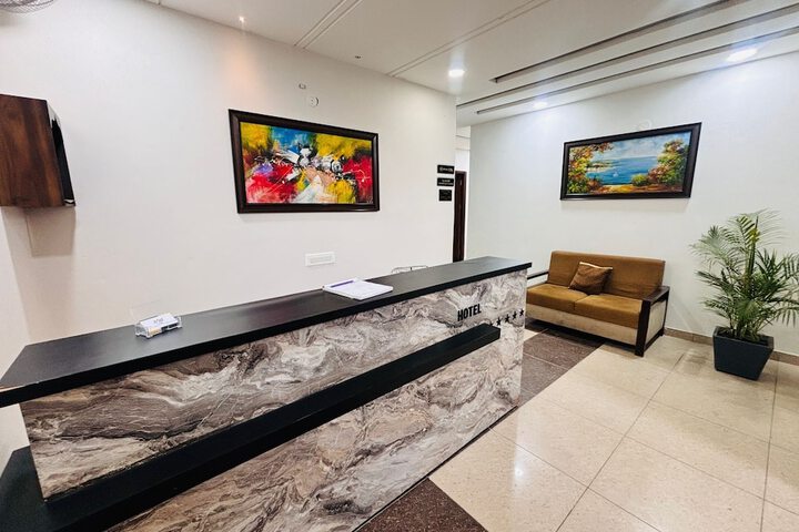 Hotel Interior 6 of 25