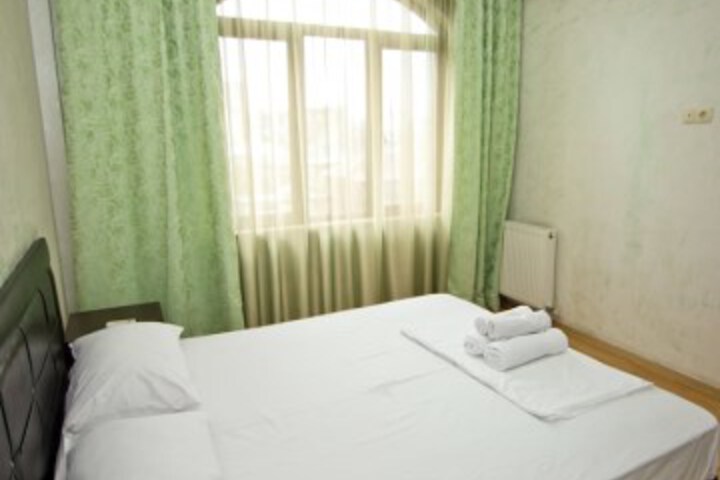 Room 43 of 93