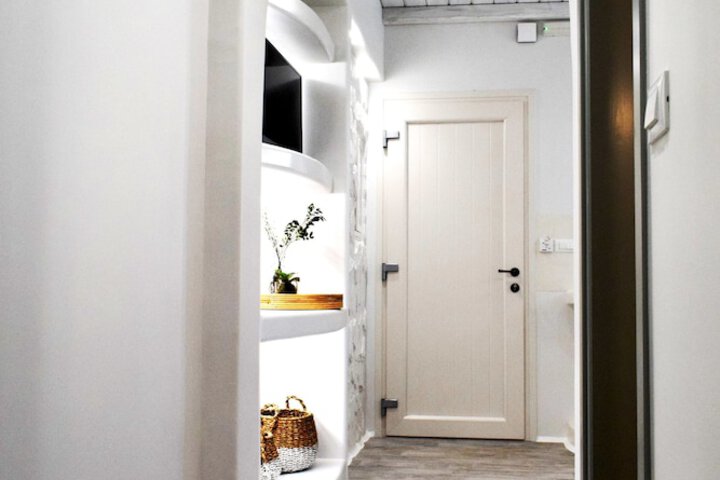 Room 4 of 260