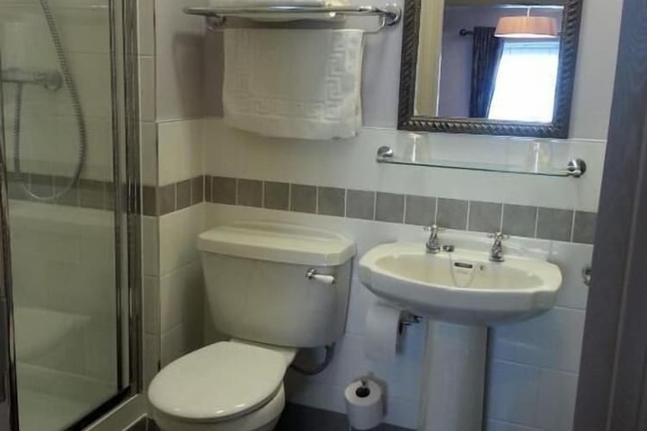 Room 15 of 42