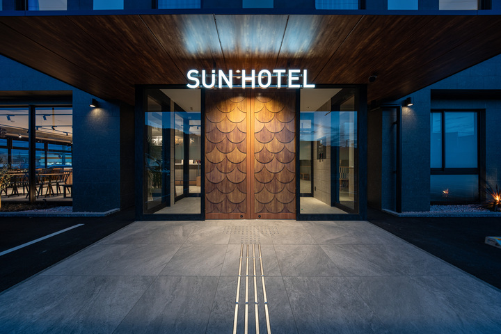 Hotel 3 of 146