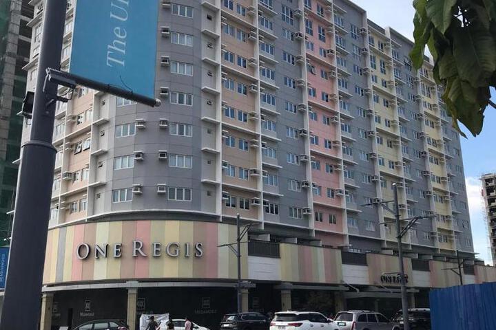 Ehime Suites One Regis Bacolod