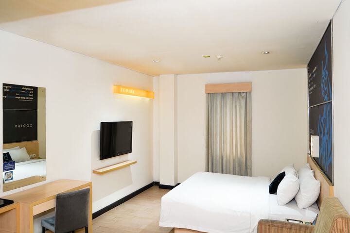 Room 16 of 53