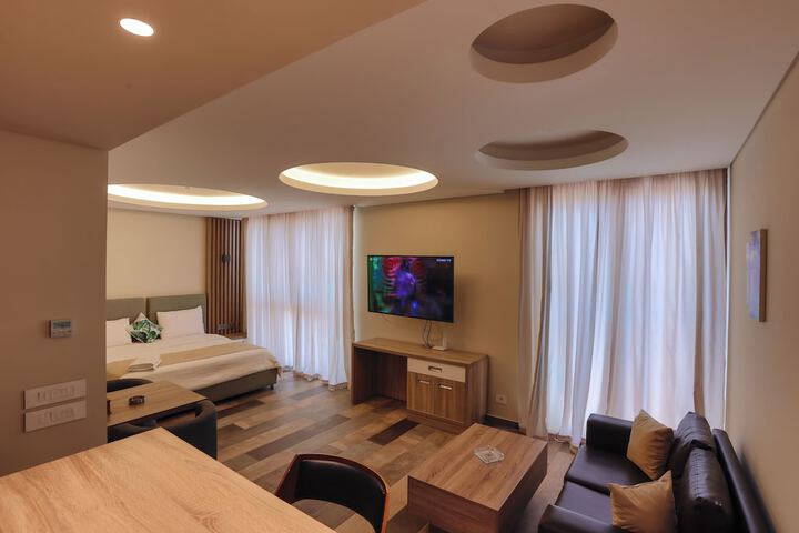 Room 19 of 41